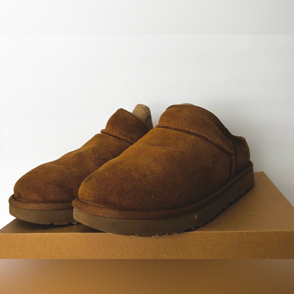 UGG classic slipper